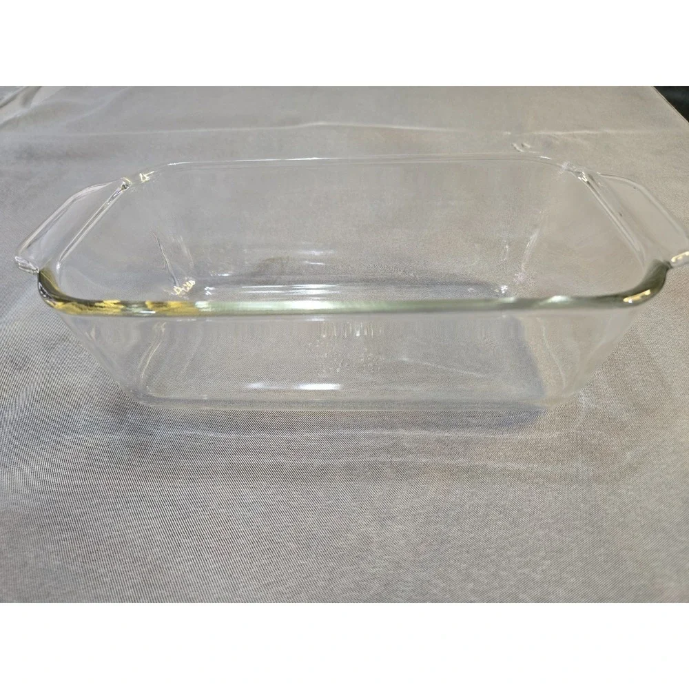 Pyrex Clear Glass Green Tint Loaf Pan  213-R- 1.5QT /1.5L Made In USA